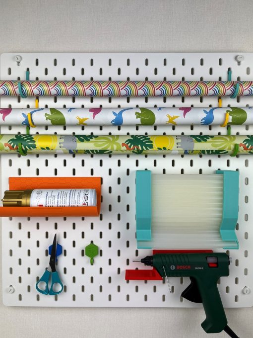 Accessori artigianali Ikea Skadis parete forata